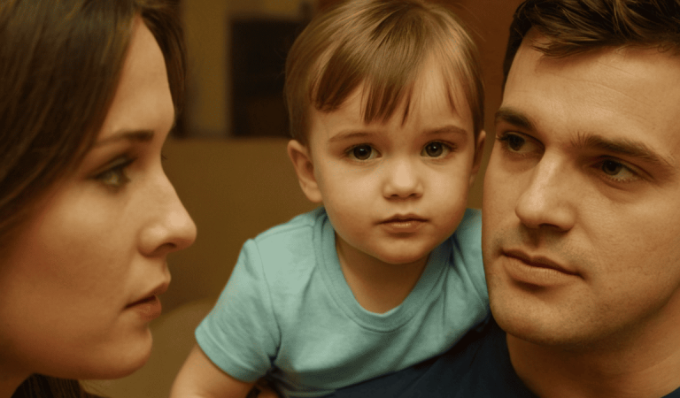 كيف يؤثر التوحد على العلاقة بين الوالدين؟