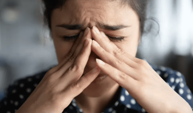 هل الشعور بالذنب طبيعي؟ وكيف نتجاوزه بعد تشخيص التوحد؟