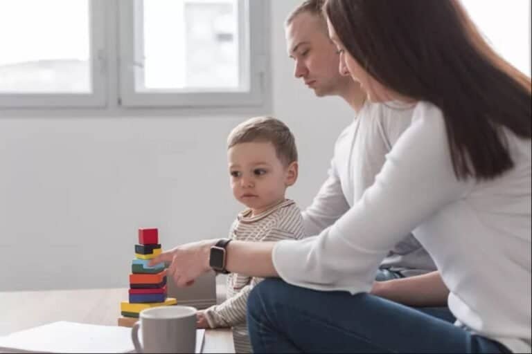 ماذا بعد تشخيص التوحد؟ خطوات الأهل الضرورية الأولى