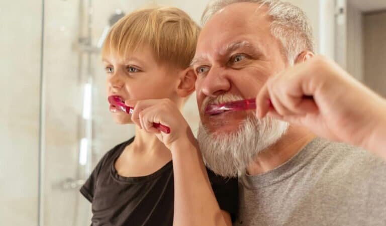 النظافة الشخصية لأطفال التوحد: دليل التعلم الناجح